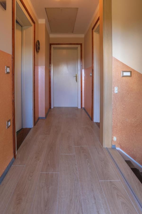 Apartments Pr Fajfarju Блед Экстерьер фото
