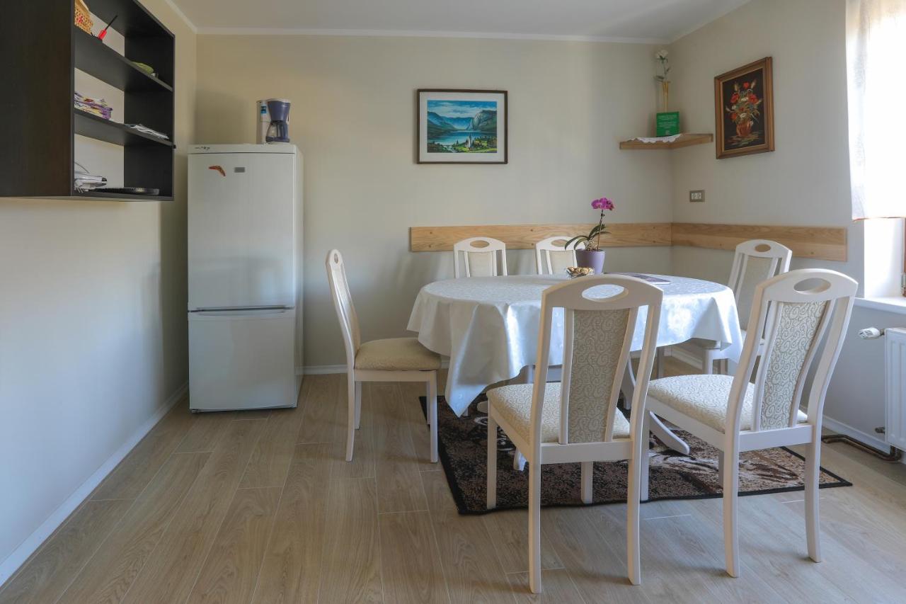 Apartments Pr Fajfarju Блед Экстерьер фото