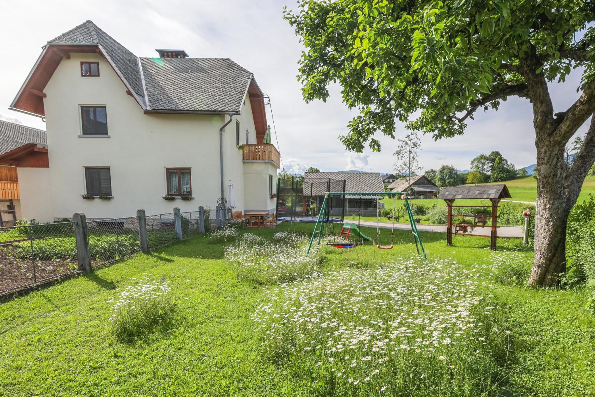 Apartments Pr Fajfarju Блед Экстерьер фото